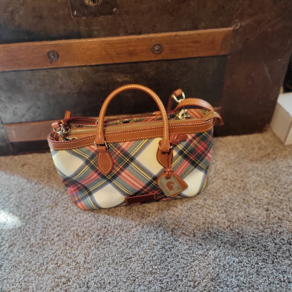 Elegant Plaid Satchel with Tan Leather Accents